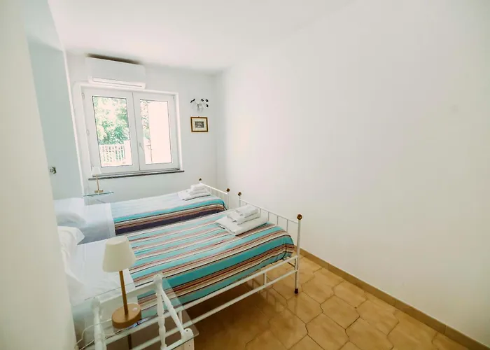 Casa Silvana, - Relaxando En El * Κάπρι