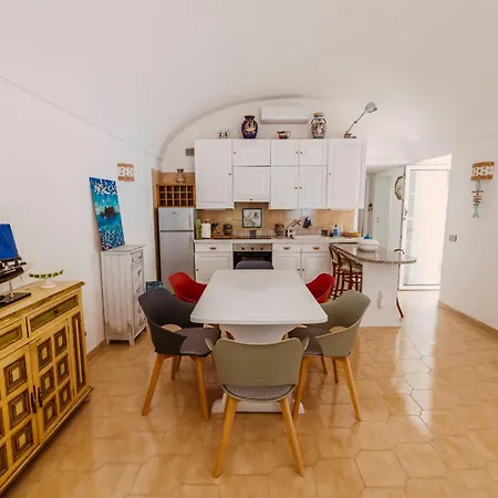 Casa Silvana, - Relaxando En El Capri