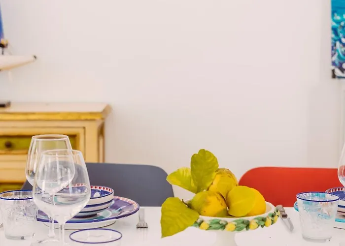 Casa Silvana, - Relaxando En El * Capri